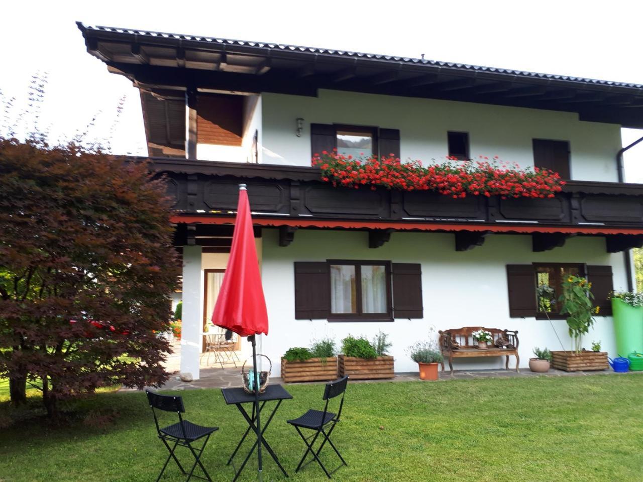 Haus Slechta Apartment Kitzbuhel Exterior photo